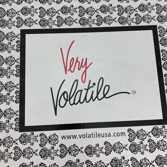 Very Volatile black wedge bootie CAUSEWAY 7.5 - Picture 9 of 10